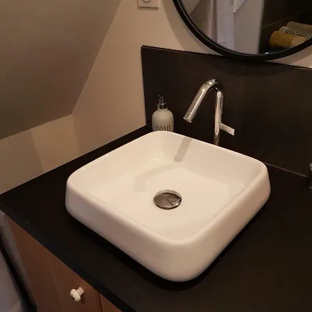 Centre Historique L'authentique Saint Nicolas Ou Le Bourdon De La Cathedrale Apartment