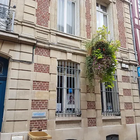 Centre Historique L'authentique Saint Nicolas Ou Le Bourdon De La Cathedrale